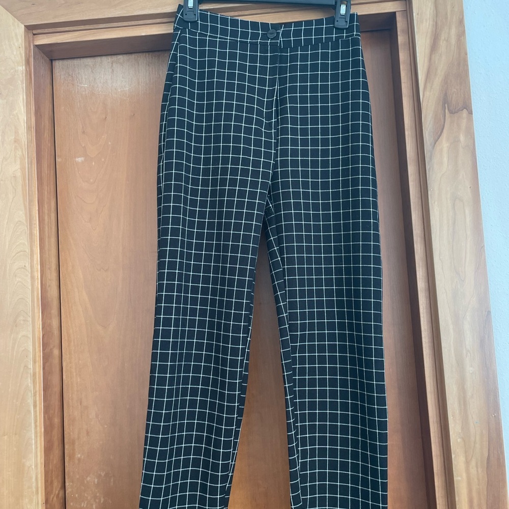 Checkered black pants from nastygal